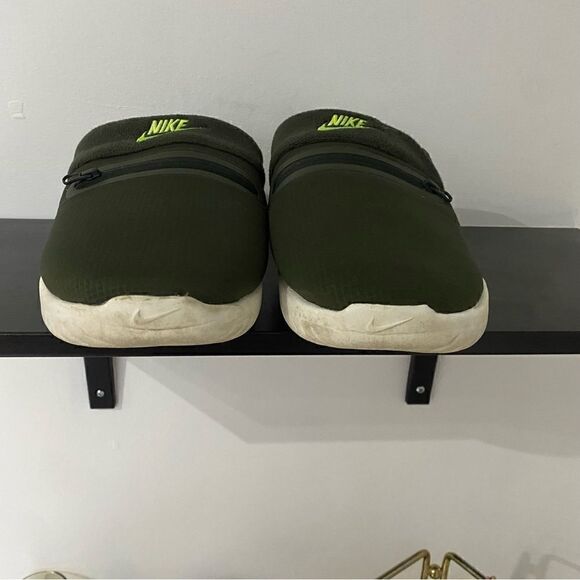 Nike Burrow NA Green Low Top Cushioned Comfy House Slippers Men's Size - Picture 3 of 5